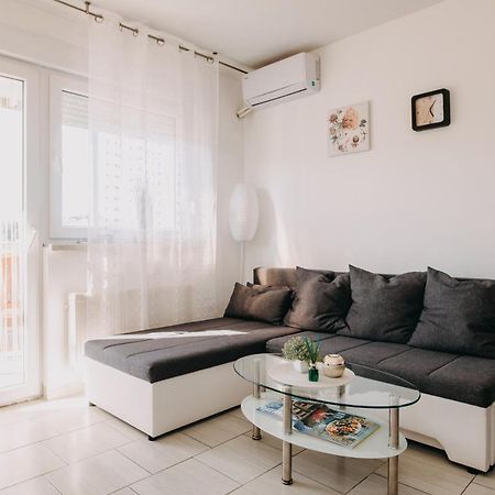 Apartment 10 Sveti Martin Na Muri Luaran gambar