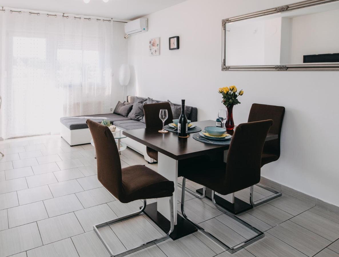 Apartment 10 Sveti Martin Na Muri Luaran gambar